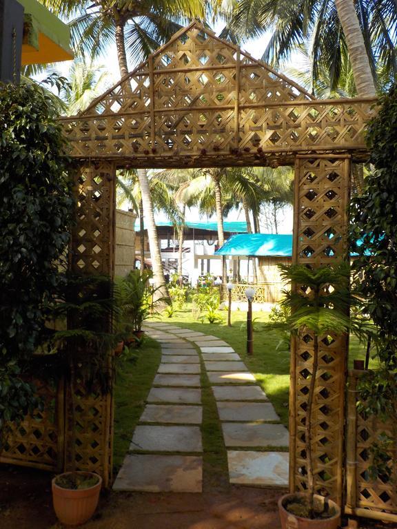 Guest House The Sunset Mandrem Exterior photo