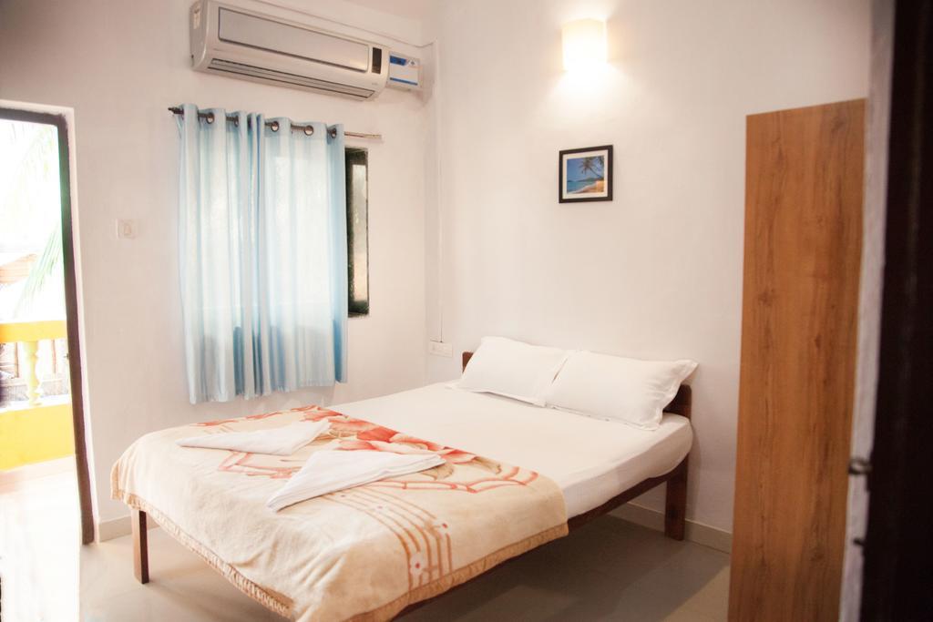 Guest House The Sunset Mandrem Exterior photo